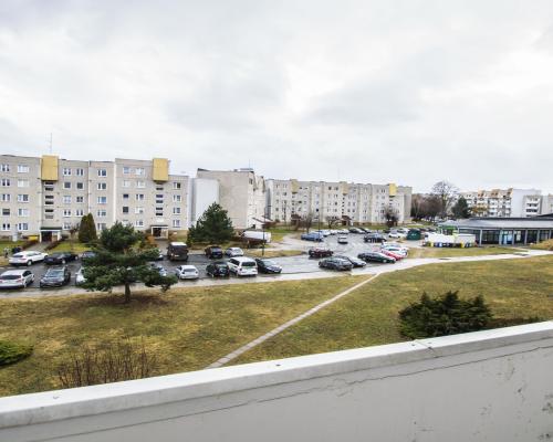 2 pokoje, balkon, 2 piętro /os. Zawiszów