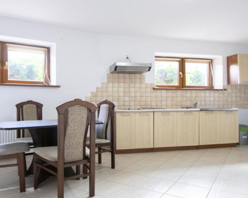 37m2 niski parter Zawiszów