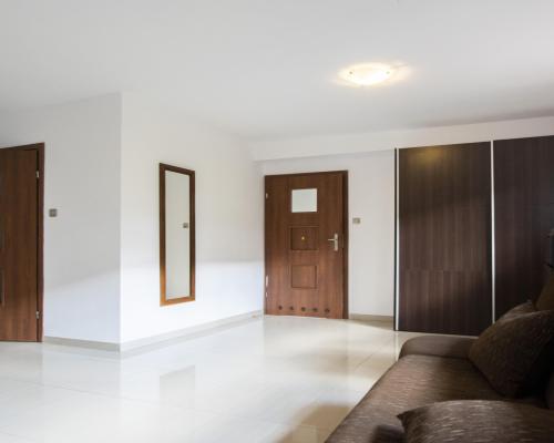 37m2 niski parter Zawiszów