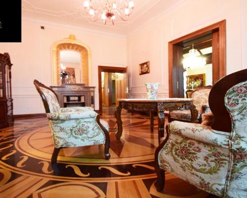 Odrestaurowany Pałac na sprzedaż