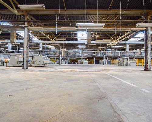 OBIEKT PRZEMYSŁOWO-PRODUKCYJNY Z PARKINGAMI