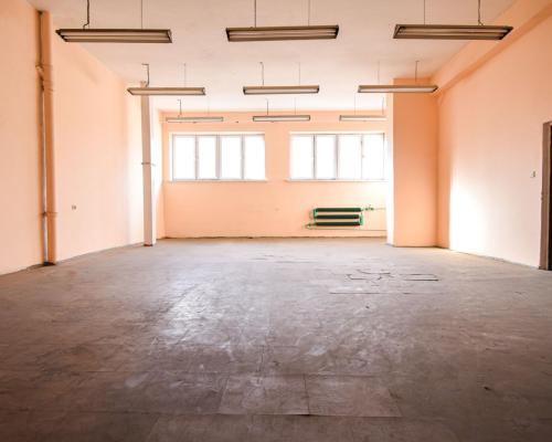 OBIEKT PRZEMYSŁOWO-PRODUKCYJNY Z PARKINGAMI