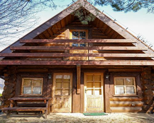 Kłobuck, ul. Mikołaja Reja | Dom z bali
