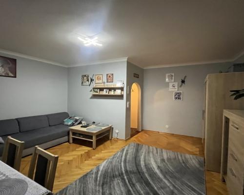 Kraśnik fabryczny - kawalerka- 34m2 - 220.000zł