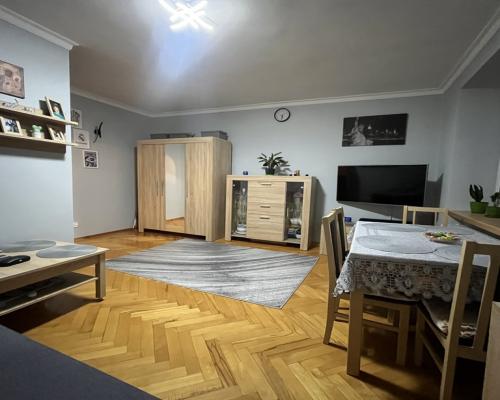 Kraśnik fabryczny - kawalerka- 34m2 - 220.000zł