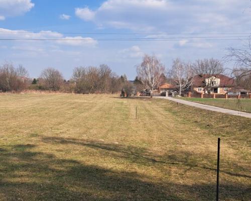 Jaroszyn, pow. Puławy, działka budowlana 12a arów.