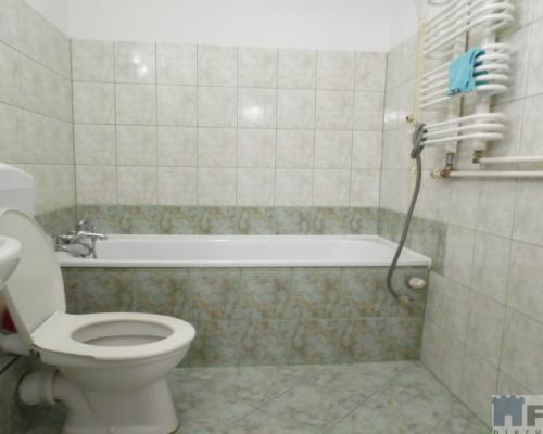 Duża kawalerka z balkonem -do wynajmu