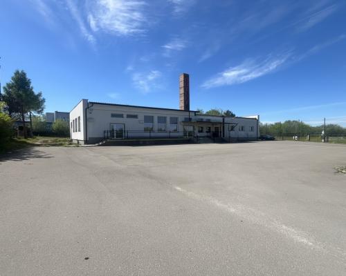 Łęczna - hala 1000m2 z zamieszkaniem