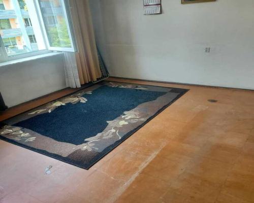 Kawalerka 25 m2 (drugie piętro)  w centrum Puław.