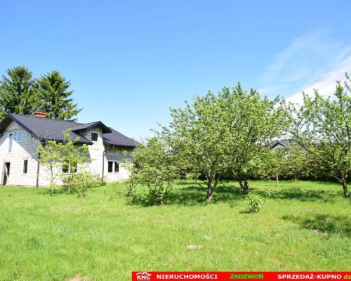 Dom do wykończenia graniczący z rz. Ciemięgą