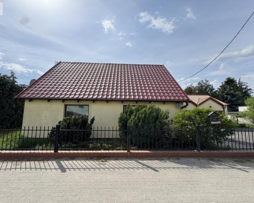Piękny dom na kameralnym osiedlu | 1004 m² działki