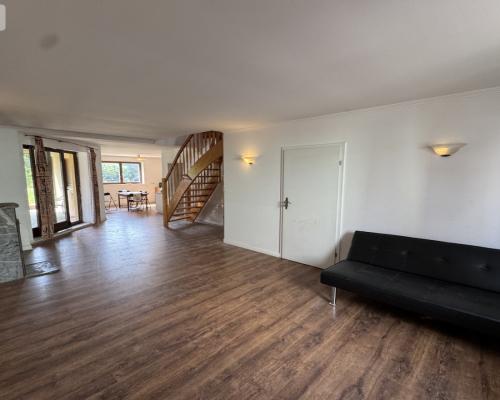 Piękny dom na kameralnym osiedlu | 1004 m² działki