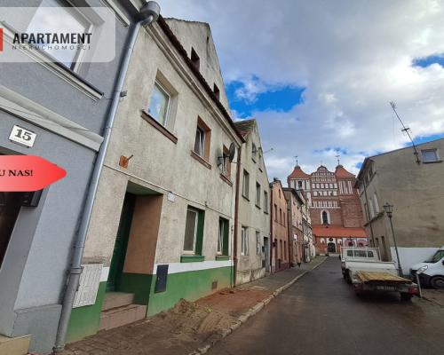 Kamienica z potencjałem w centrum Góry