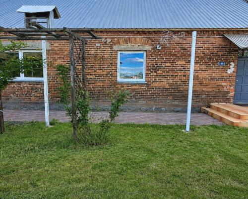 Siedlisko z działką i stawem, Trzaskowice-Stróżewo