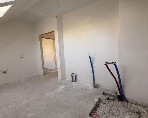 Skrajny szereg z dużym ogrodem Pompa ciepła Iwiny
