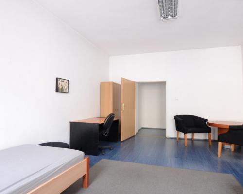 ODNOWIONA KAMIENICA W CENTRUM ŚWIECIA