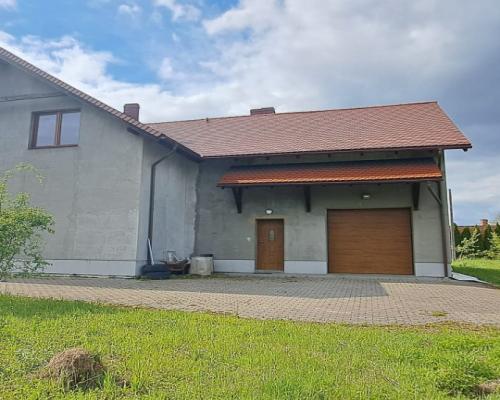 Duży budynek, ogromny potencjał, piękna działka