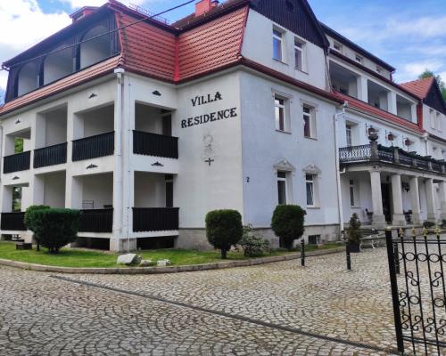 Hotel-Pensjonat. Kudowa Zdrój.Dla Inwestora