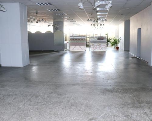 Lokal uslugowo-handlowy 500 m2, I piętro, winda
