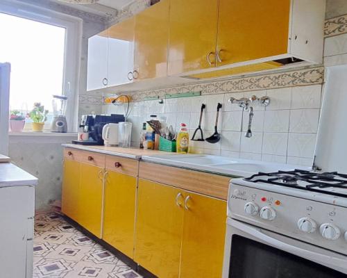Mieszkanie 4 pokoje, drugie piętro, centrum