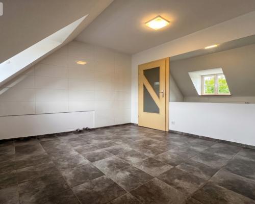 * Ustawna kawalerka 36,7m2 z dużą kuchnią