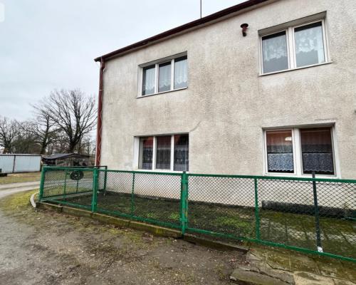 * Dwupoziomowe, bezczynszowe 66m2 z własną działką