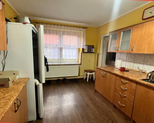 * Dwupoziomowe, bezczynszowe 66m2 z własną działką