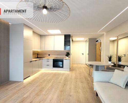 M2 z klimatyzacją – balkon│piwnica│wysoki standard