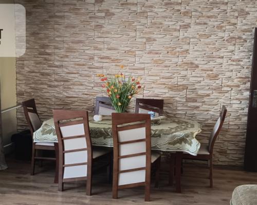 Przestronne M4 z balkonem i piwnicą – 65 m²