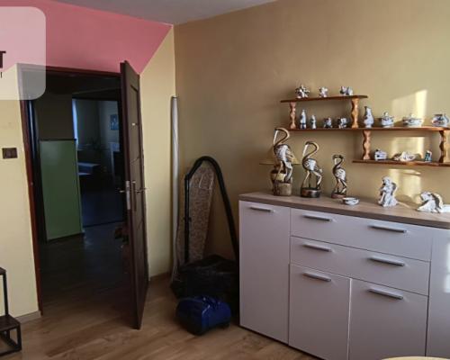 Przestronne M4 z balkonem i piwnicą – 65 m²