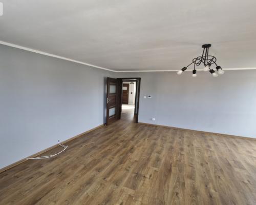 *Piętro domu w cenie mieszkania w bloku. 89 mkw.