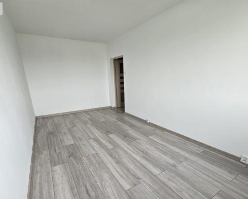 TYLKO W NASZYM BIURZE- Smolki 62m2