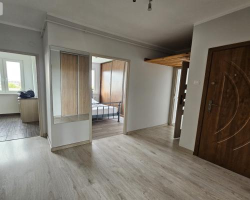 TYLKO W NASZYM BIURZE- Smolki 62m2