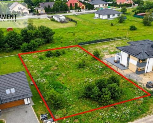 Atrakcyjnie położona działka w Łochowie