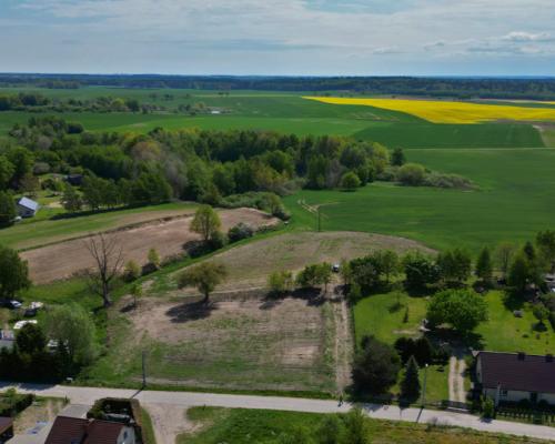 Działki budowlane z war. zab. w Białachowie