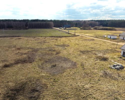 Idealna działka pod dom! 966 m² Gzin – las, spokój