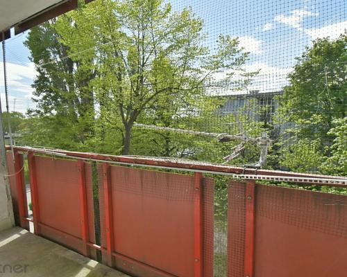 OKAZJA!! 2 pokoje z oddzielną kuchnią DO REMONTUOferuję do sprzedaży 2 pokojowe mieszkanie z oddzielną kuchn