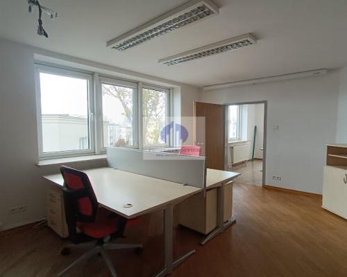 Mokotów: lokal biurowy 144,50m2 do wynajęcia