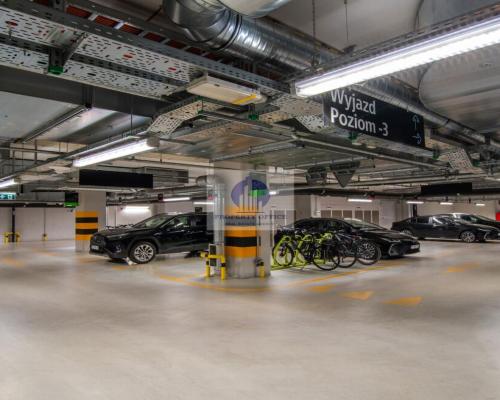 Wola: lokal biurowy 1280m2 do wynajęcia