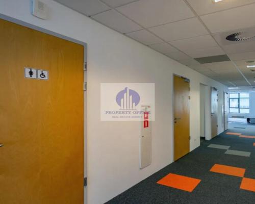 Ochota: lokal biurowy 967m2 do wynajęcia