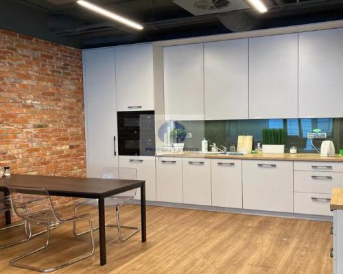 Ochota: lokal biurowy 1025m2 do wynajęcia