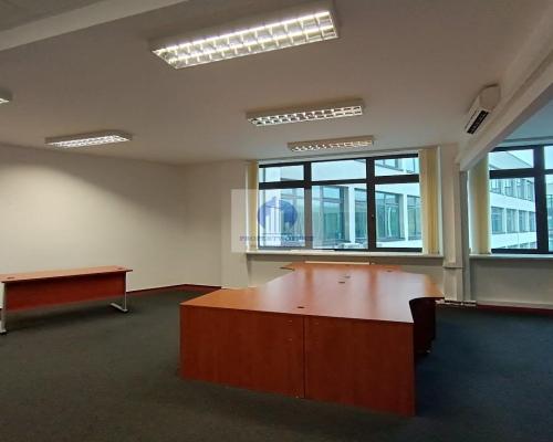 Ursynów : lokal biurowy 1011m2 do wynajęcia