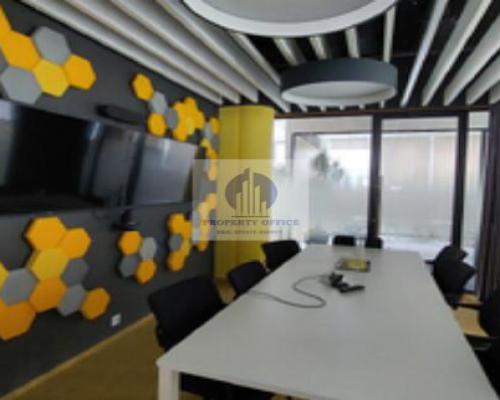 Praga Południe: lokal biurowy 865m2 do podnajmu