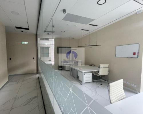 Śródmieście: lokal na usługi medyczne 690m2 na wynajem