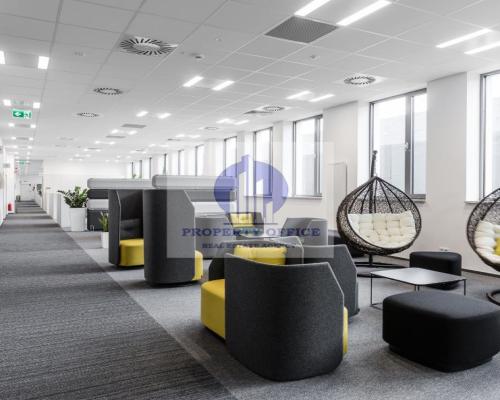Wawer: lokal biurowy 950m2 na wynajem