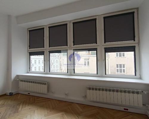 Śródmieście: lokal biurowy 15,52m2 na wynajem