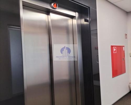 Włochy: lokal biurowy 81,04m2 do wynajęcia