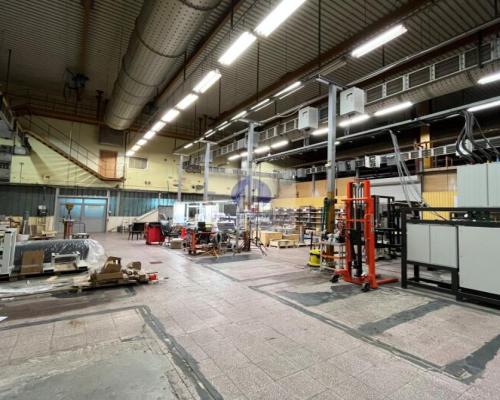 Bielany: magazyn 213,88m2 do wynajęcia