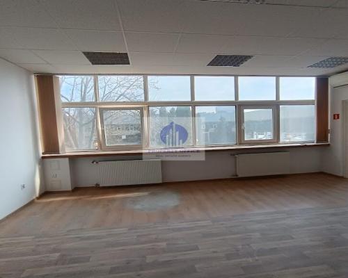 Bielany: lokal biurowy 71,79m2 do wynajęcia