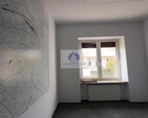 Mokotów: lokal biurowy 34,22m2 do wynajęcia